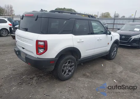 2024 Ford Bronco Sport Badlands z USA, uszkodzony, nr VIN 3FMCR9D99RRF68580